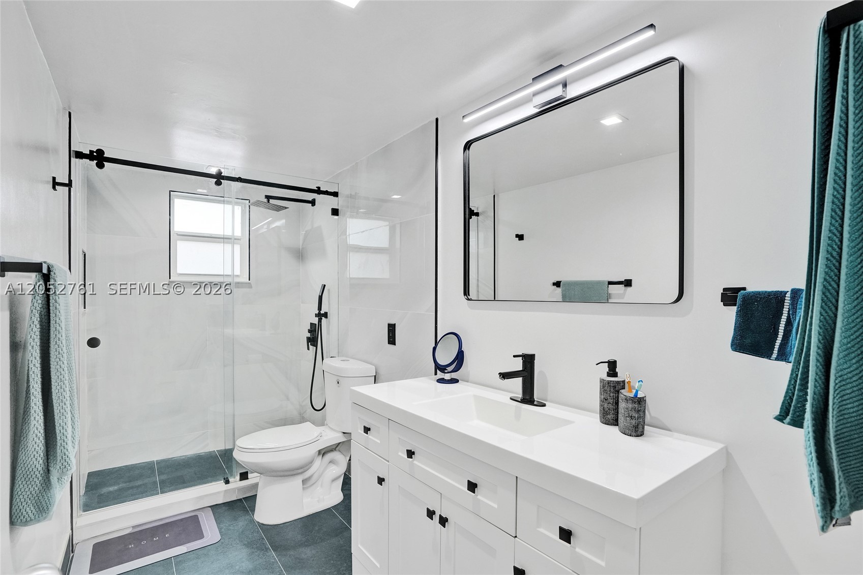 VILLAS OF MIAMI LAKES CON - Residential