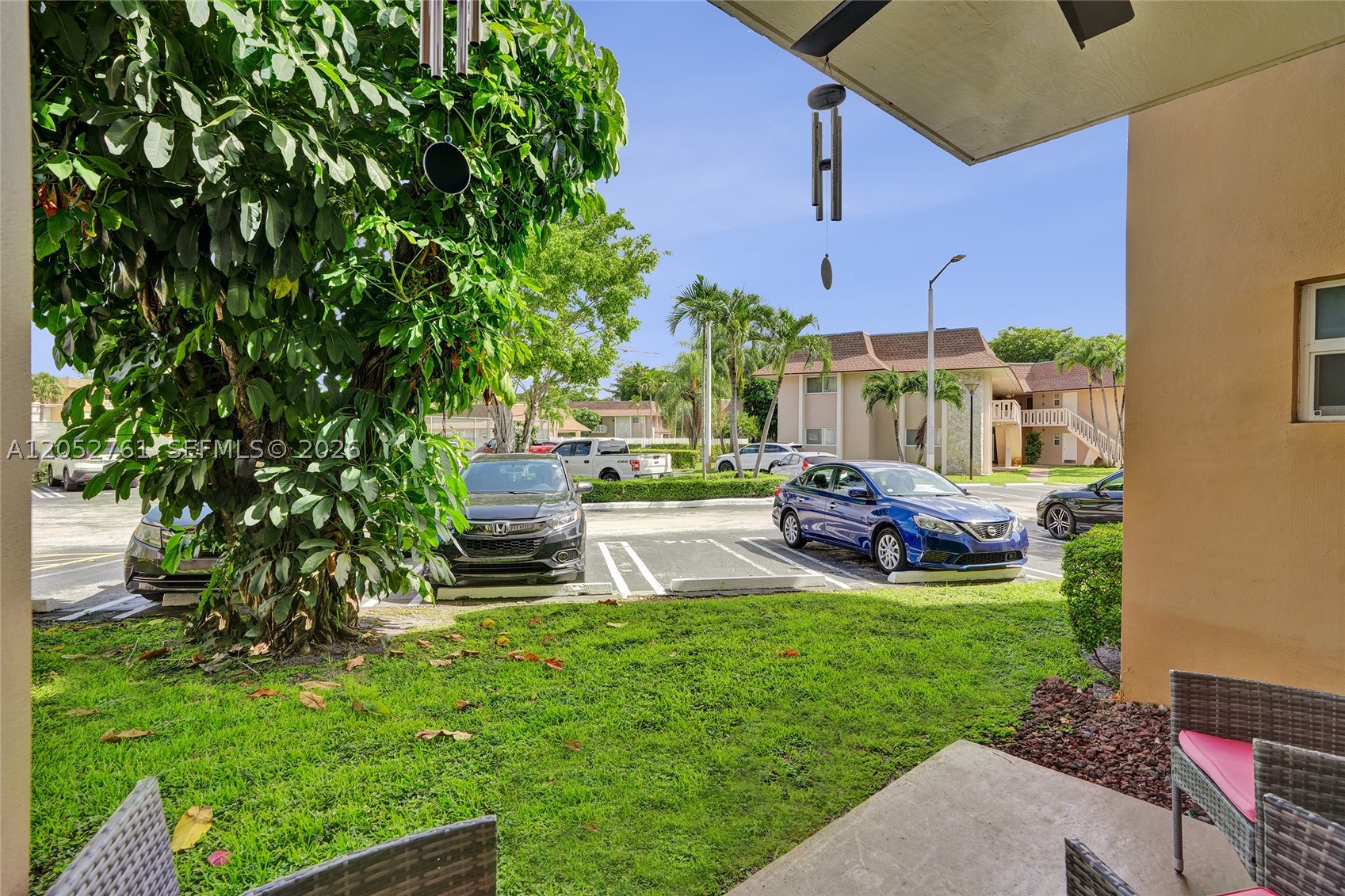 VILLAS OF MIAMI LAKES CON - Residential