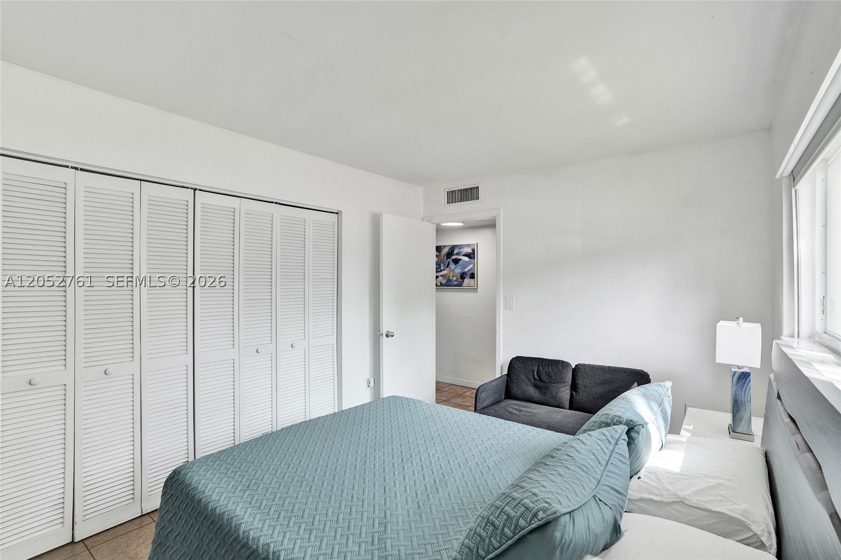 VILLAS OF MIAMI LAKES CON - Residential