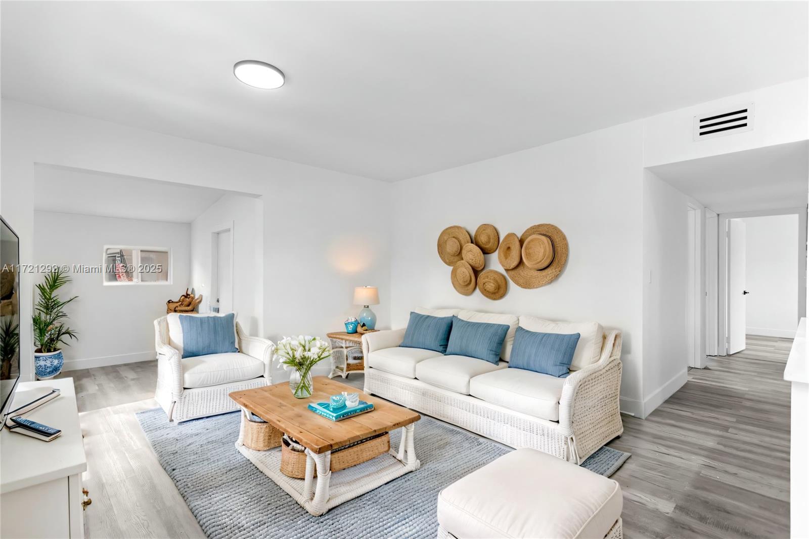 POMPANO BEACH HIGHLANDS 4 - Residential