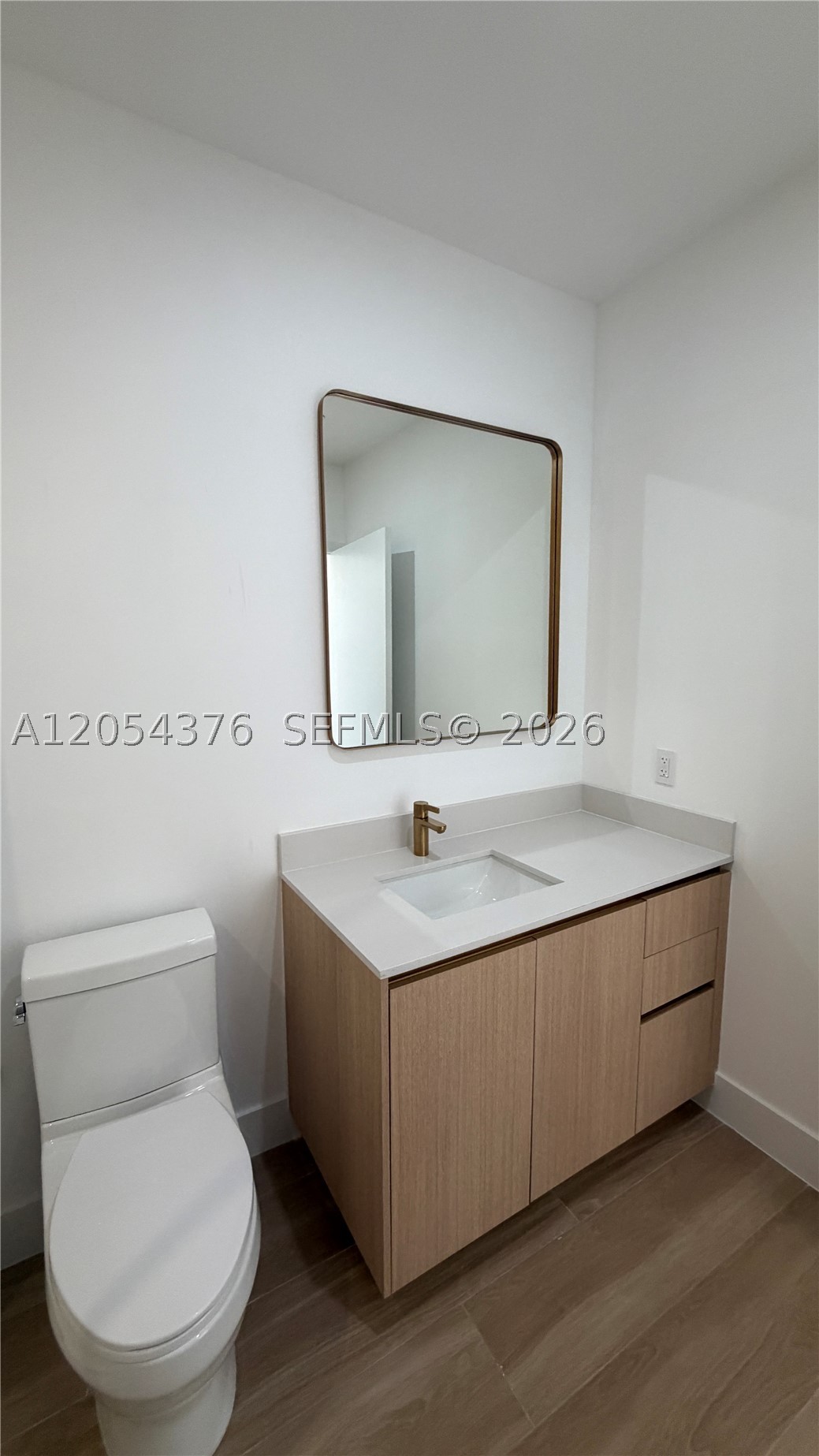 THE STANDARD MIDTOWN - Residential