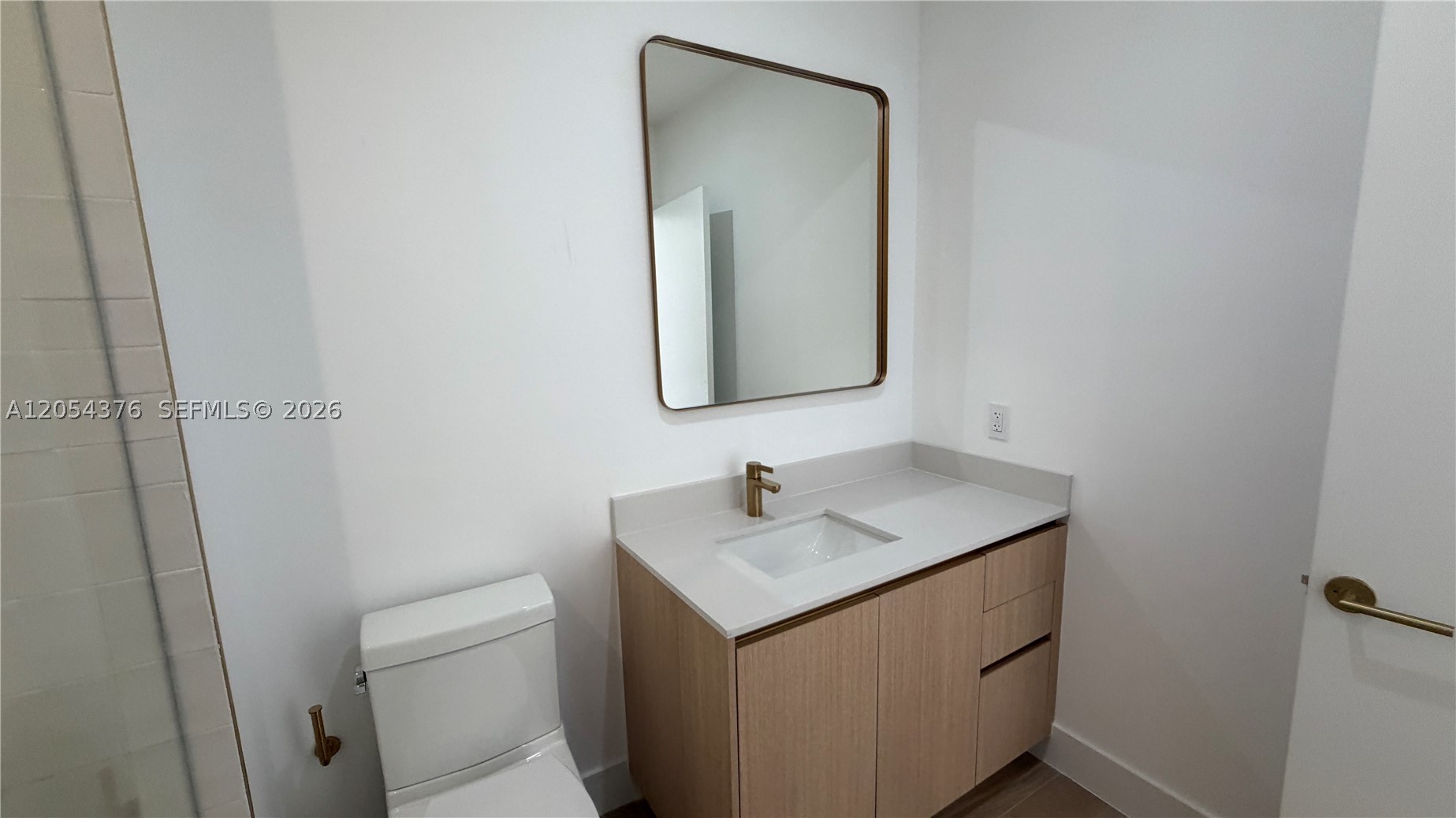 THE STANDARD MIDTOWN - Residential