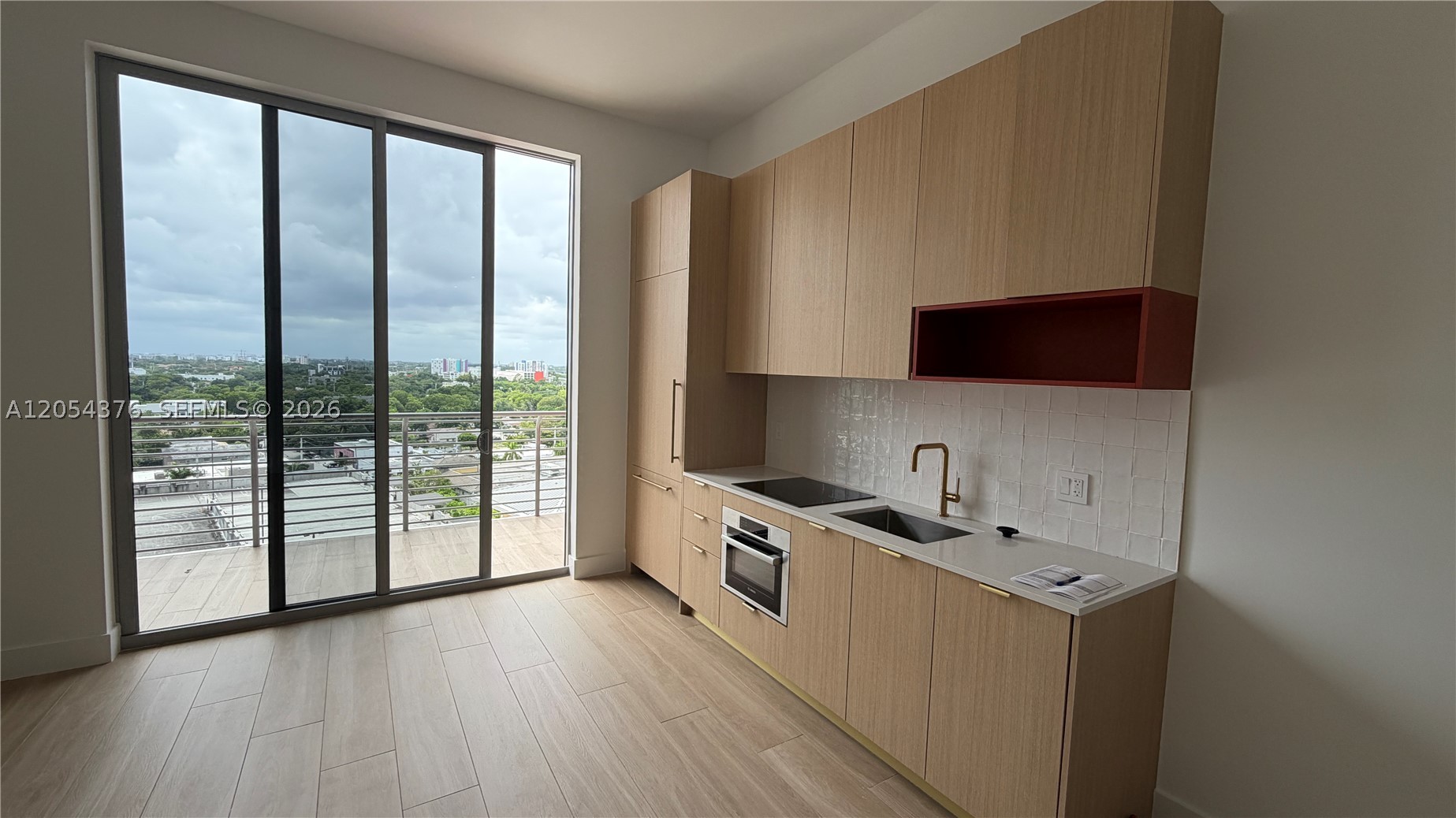 THE STANDARD MIDTOWN - Residential