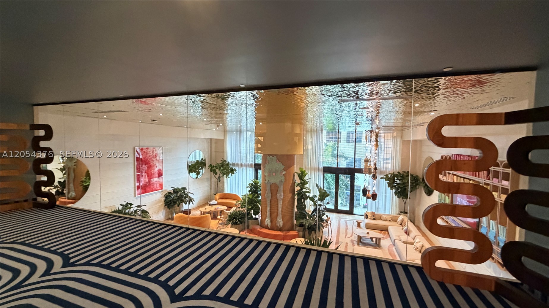 THE STANDARD MIDTOWN - Residential