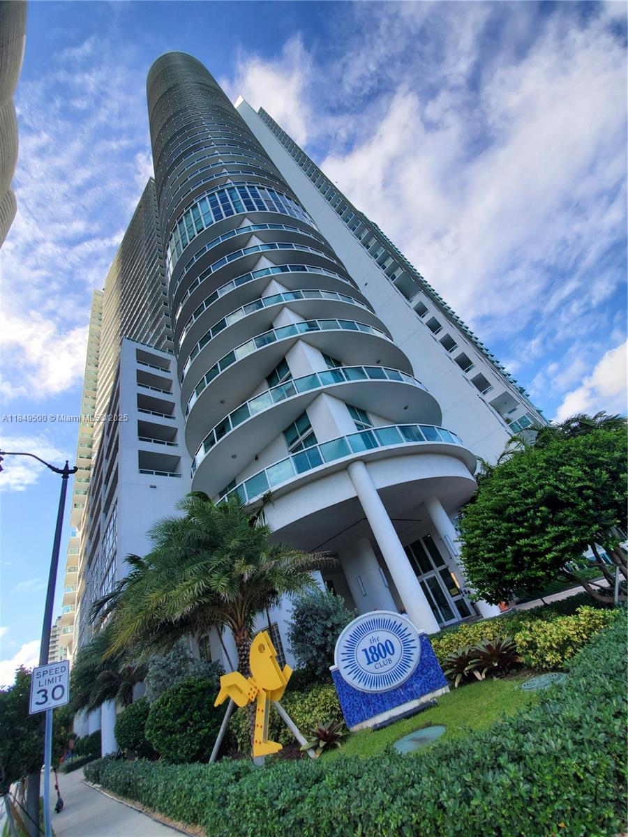 1800 CLUB CONDO - Residential