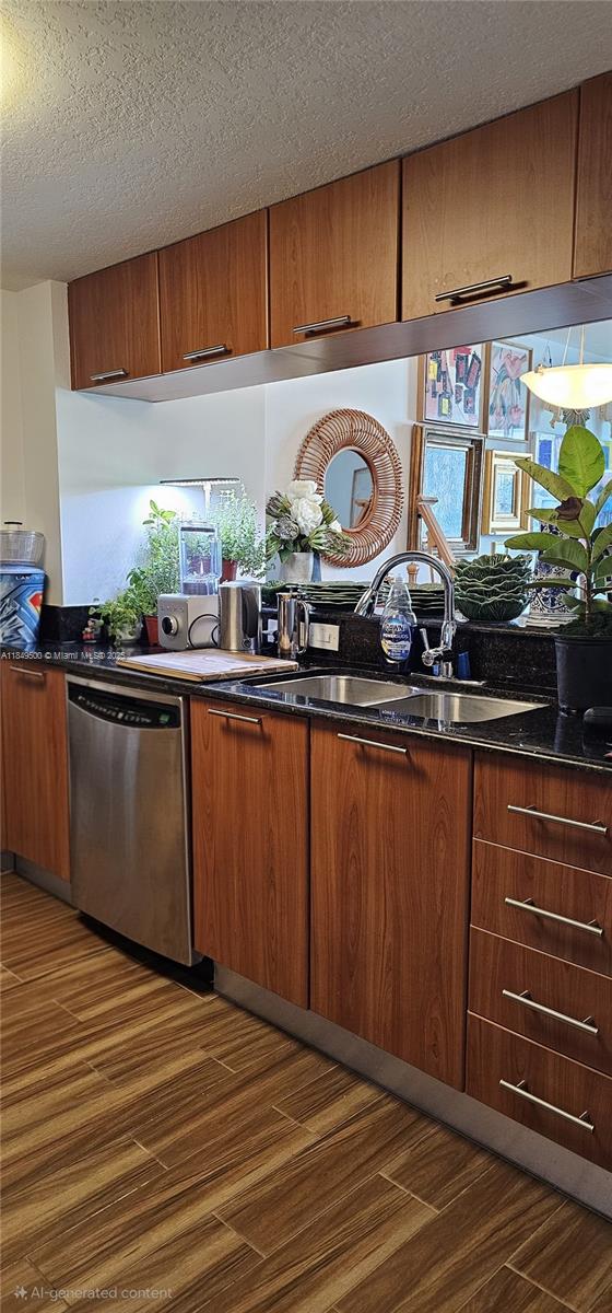 1800 CLUB CONDO - Residential