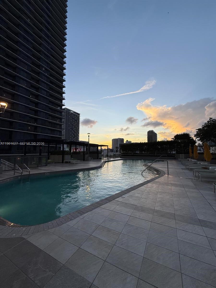 PARAISO BAYVIEWS CONDO - Residential