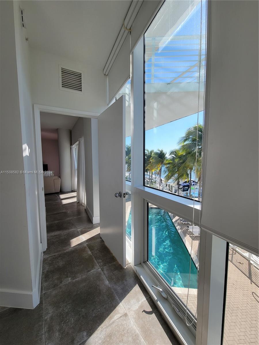 REGATTA AT INDIAN CREEK C - Residential Lease