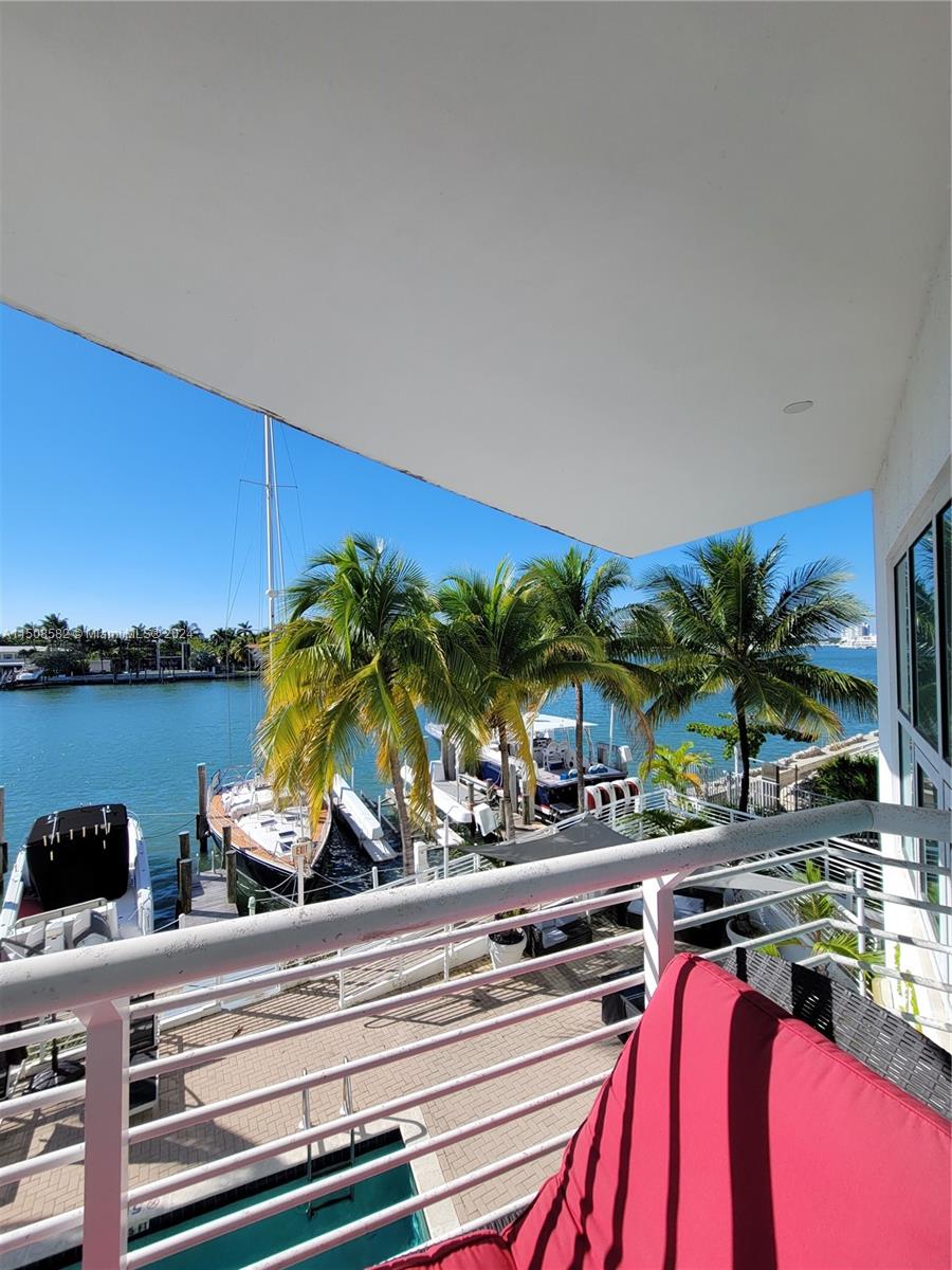 REGATTA AT INDIAN CREEK C - Residential Lease