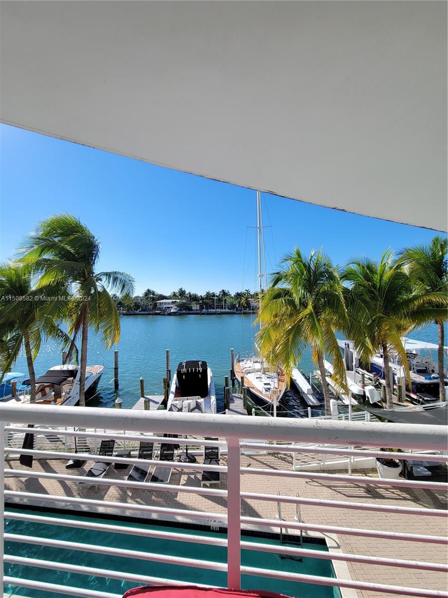 REGATTA AT INDIAN CREEK C - Residential Lease