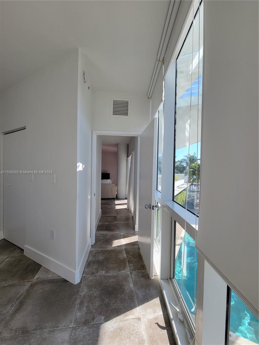 REGATTA AT INDIAN CREEK C - Residential Lease
