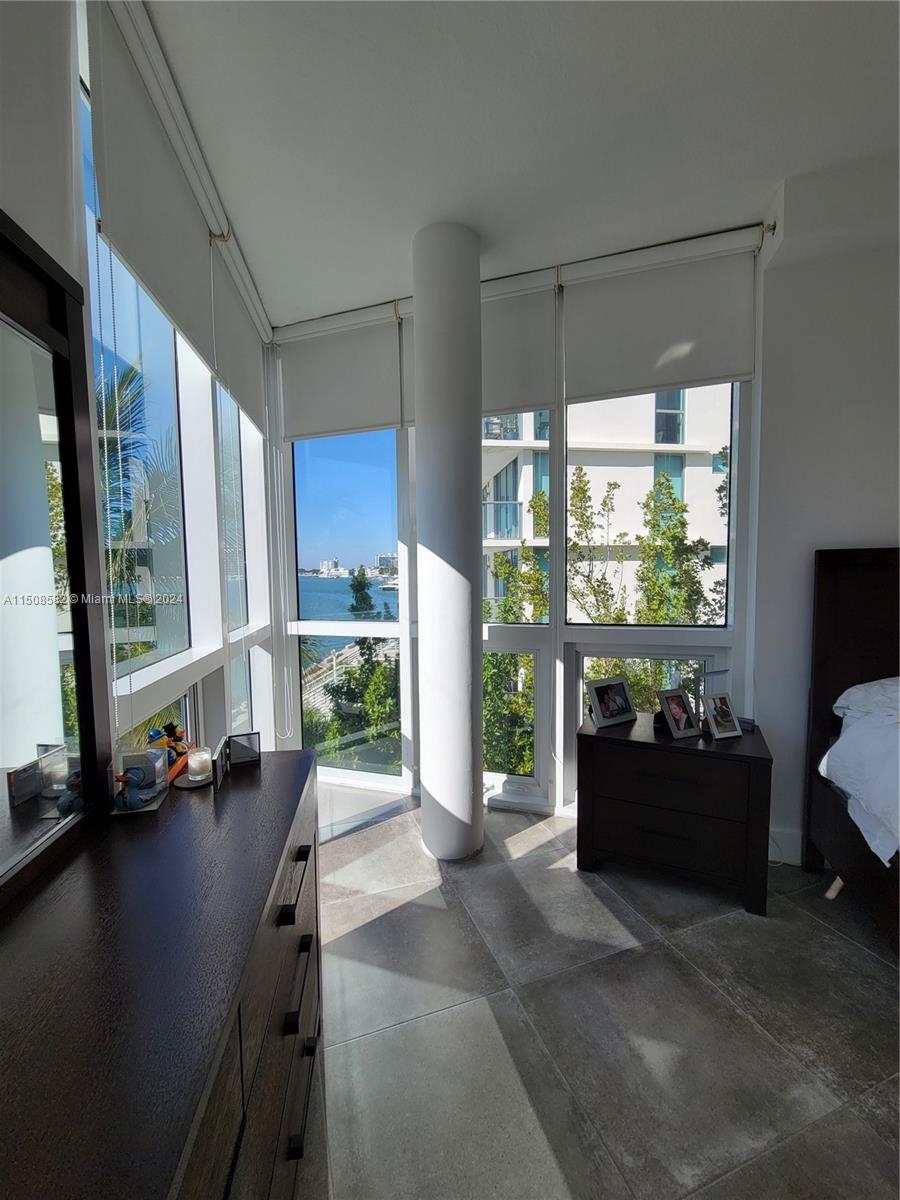 REGATTA AT INDIAN CREEK C - Residential Lease