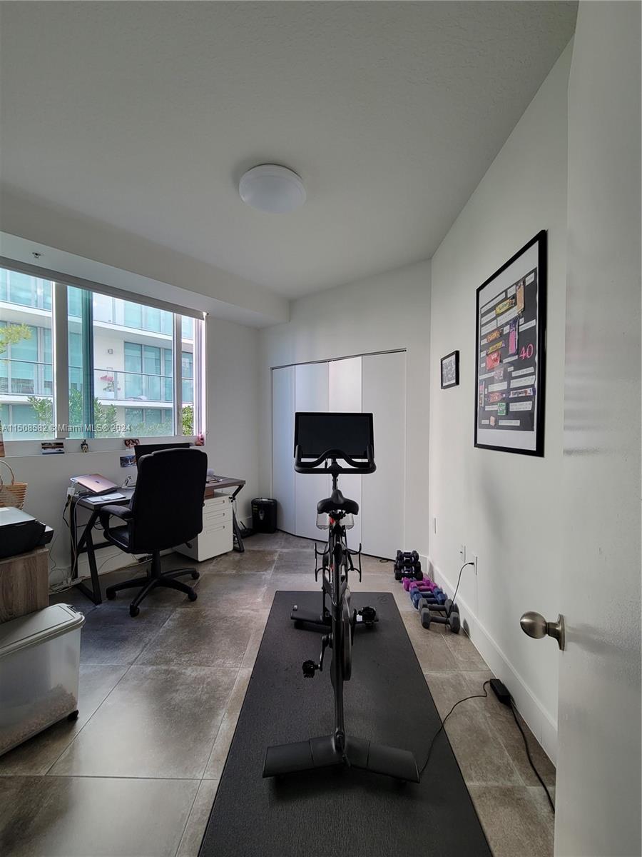 REGATTA AT INDIAN CREEK C - Residential Lease