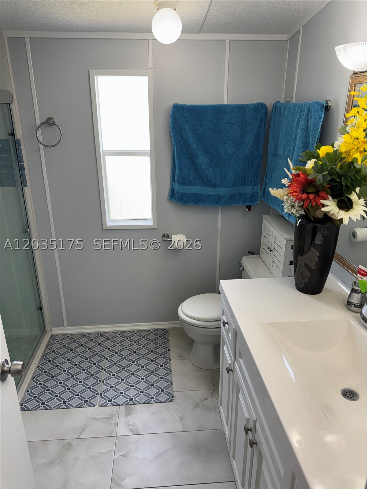 GATEWAY WEST CONDO - Residential