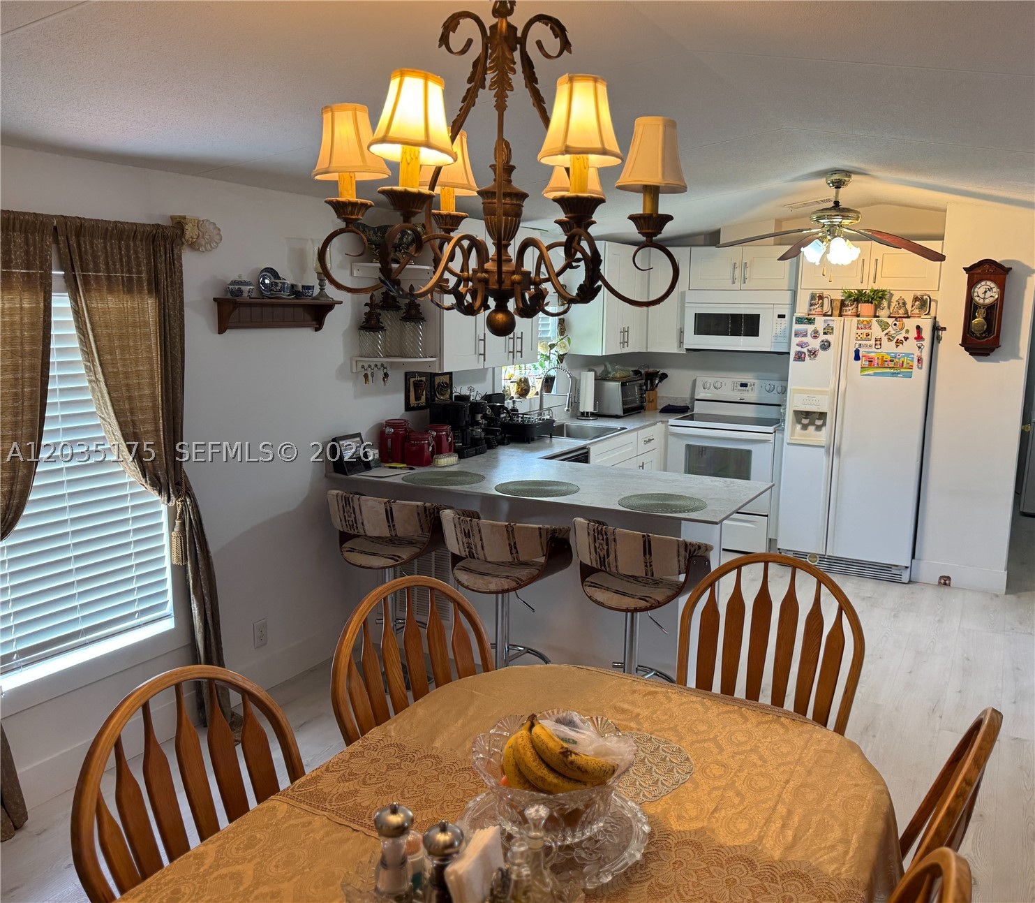 GATEWAY WEST CONDO - Residential