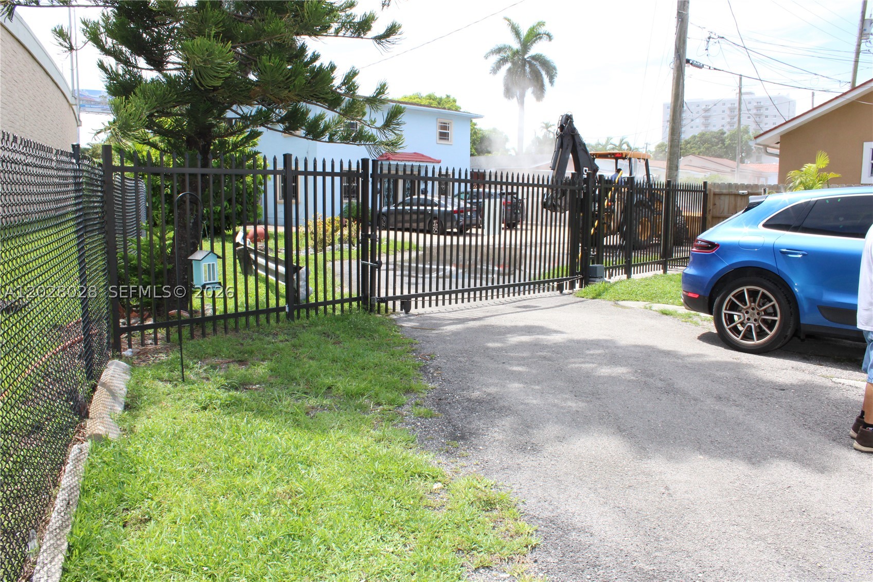RIVERSIDE FARMS - Residential Income