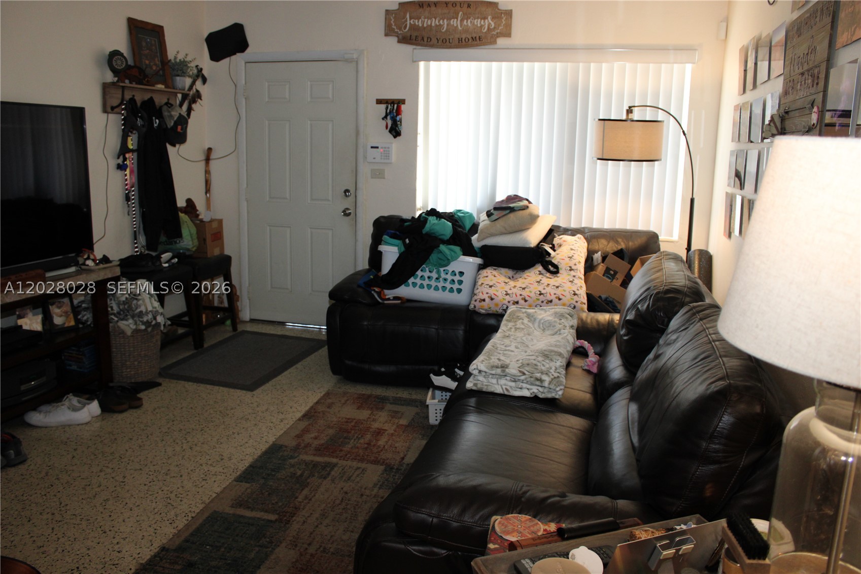RIVERSIDE FARMS - Residential Income