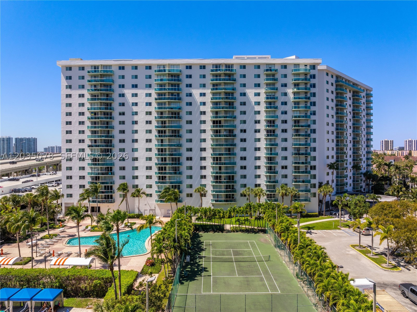 OCEANVIEW BUILDING B COND - Land