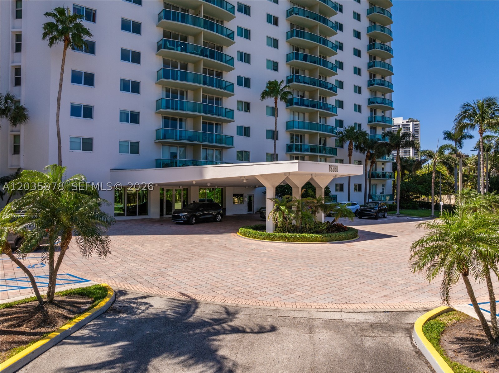 OCEANVIEW BUILDING B COND - Land
