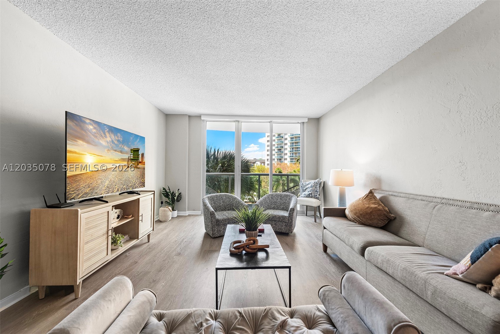 OCEANVIEW BUILDING B COND - Land