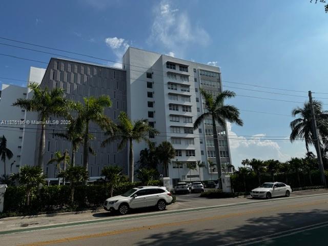 BLAIR HOUSE CONDO - WEST - Residential