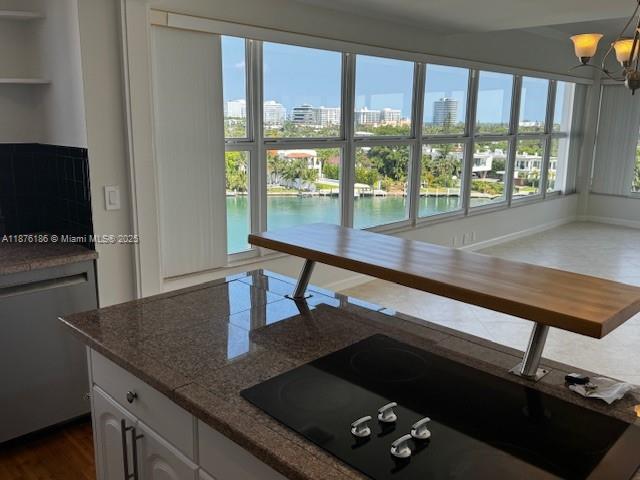 BLAIR HOUSE CONDO - WEST - Residential