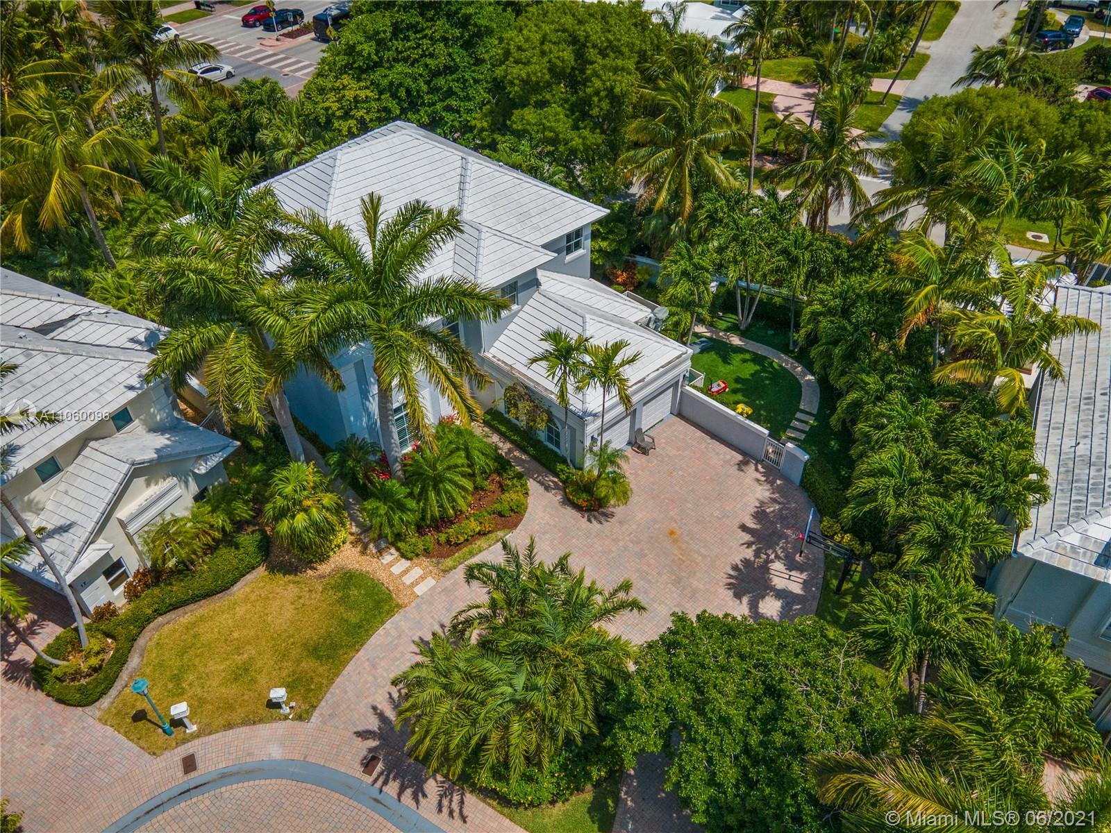 GRAND KEY ESTATES - Residential