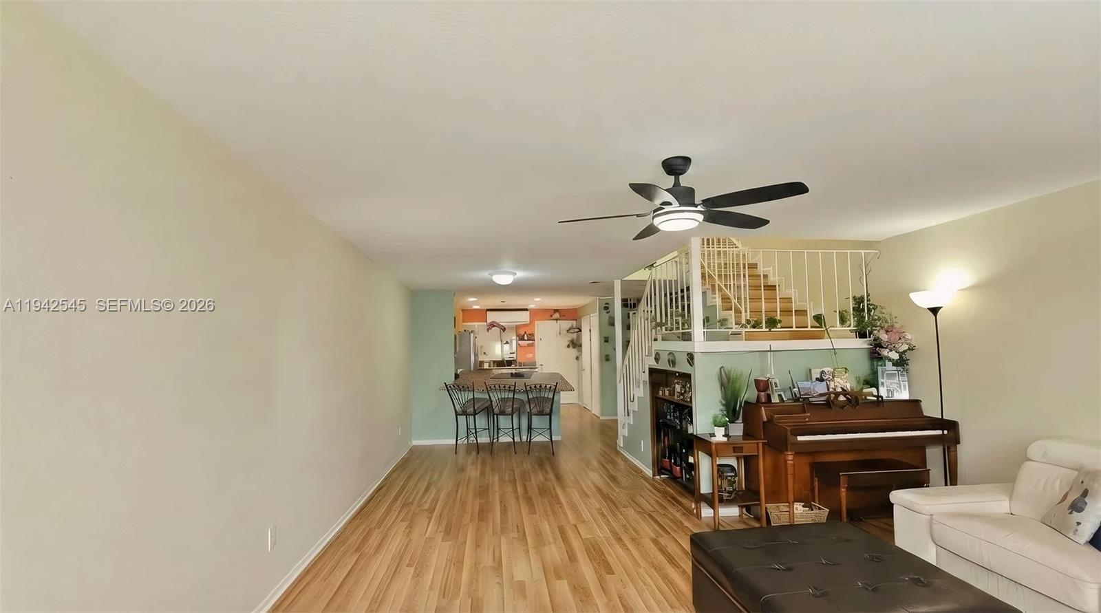 PALM TOWNHOUSE CONDO - Residential