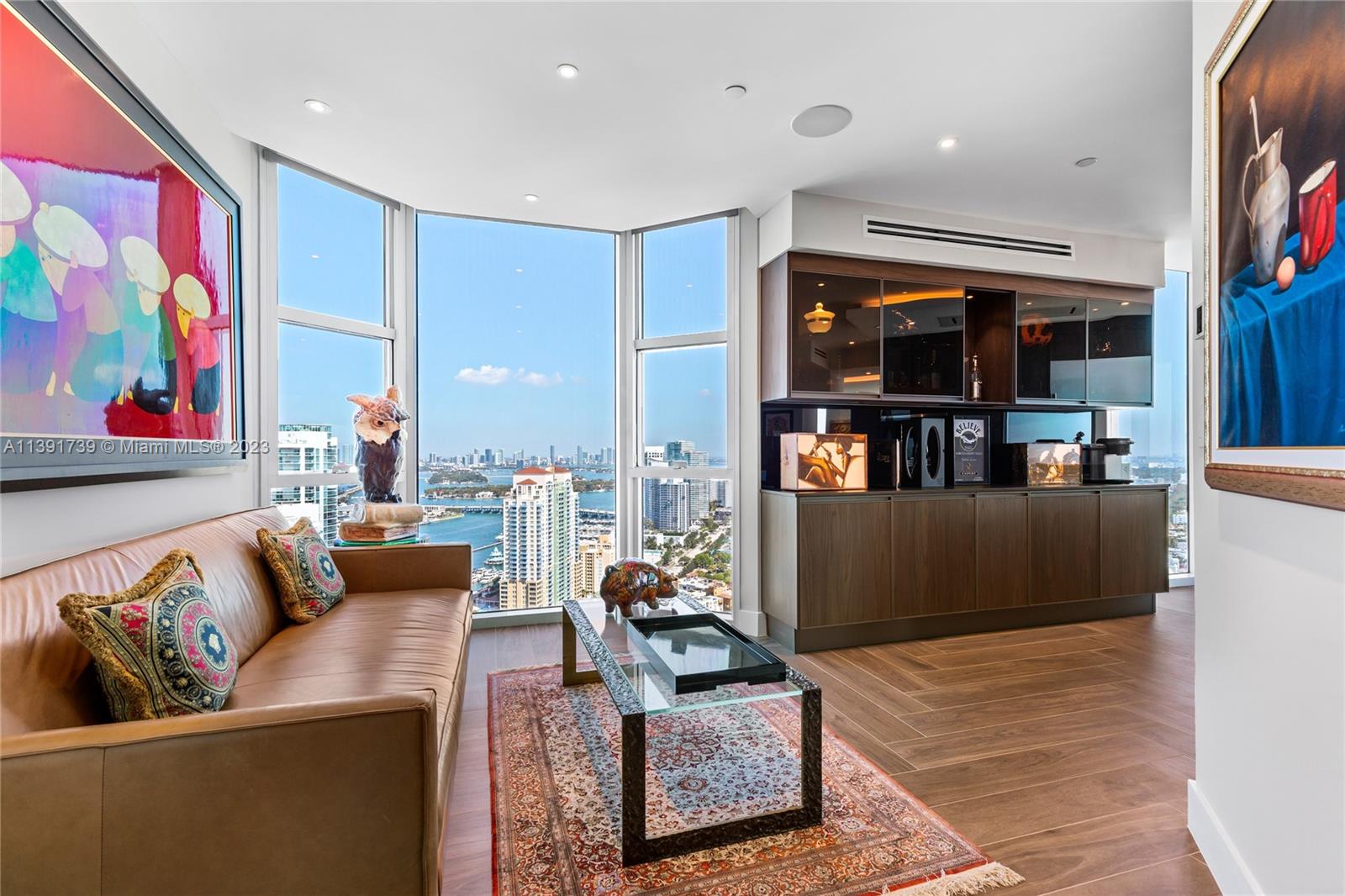 PORTOFINO TOWER CONDO - Residential