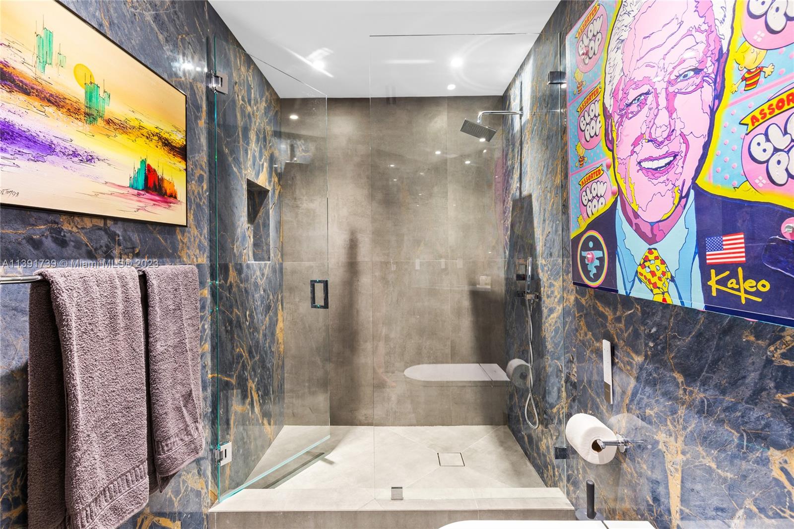 PORTOFINO TOWER CONDO - Residential