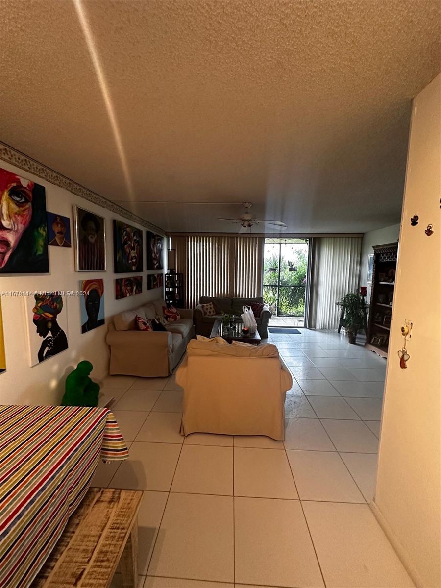 CONDOMINIUM 6 OF ENVIRON - Residential