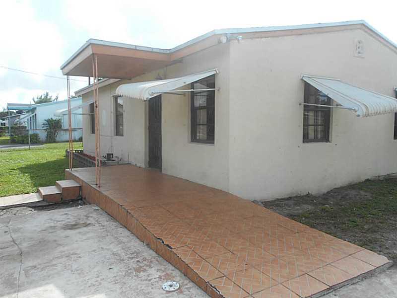 BUNCHE PARK 1ST ADDN - Residential