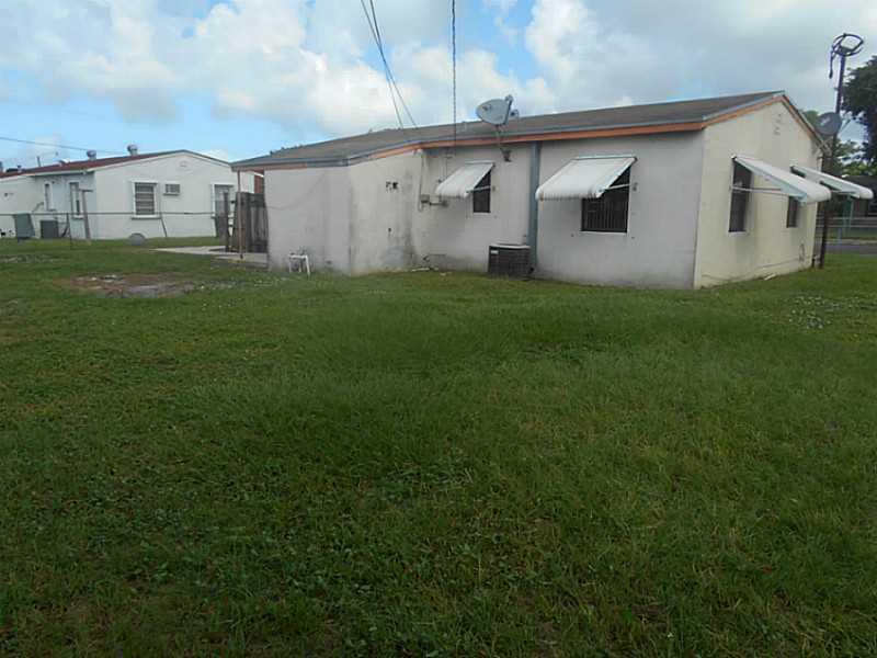 BUNCHE PARK 1ST ADDN - Residential