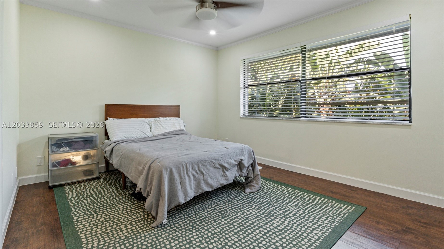 CORAL SHORES - Residential