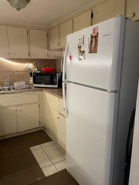 WESTCHESTER POINT CONDO - Residential