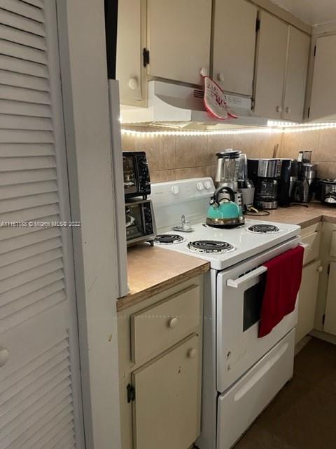 WESTCHESTER POINT CONDO - Residential