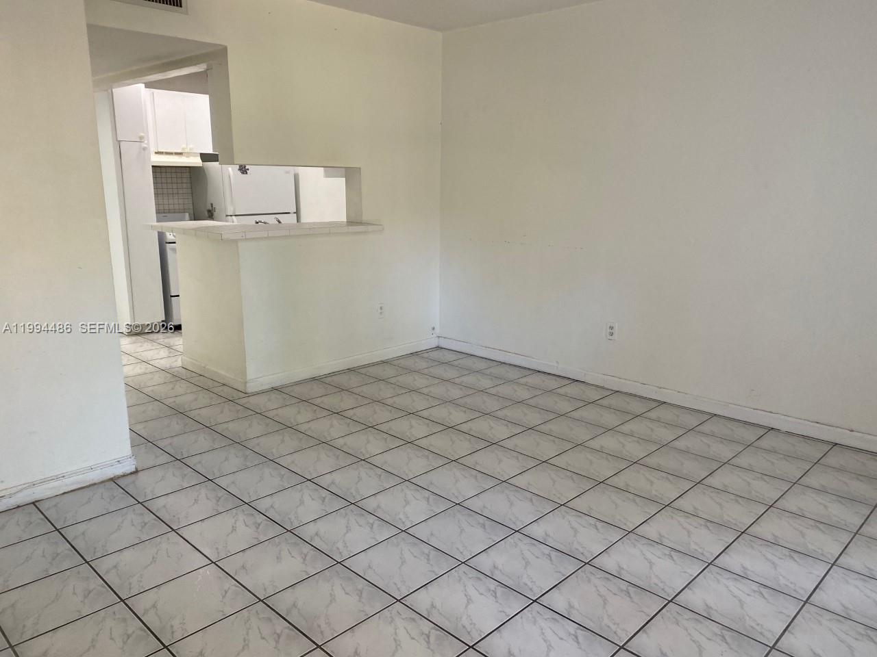 SPANISH TRACE CONDO - Residential Lease