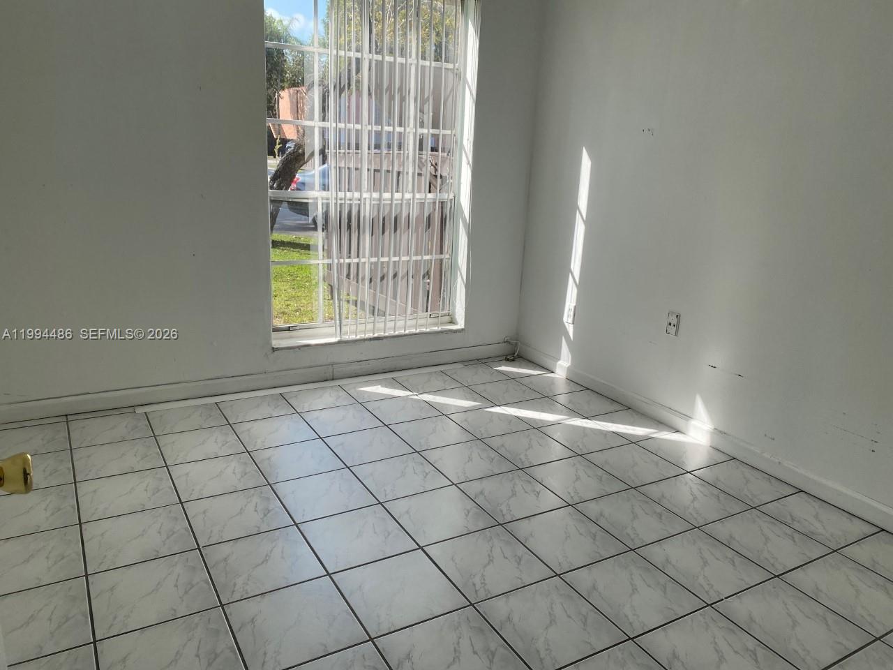SPANISH TRACE CONDO - Residential Lease