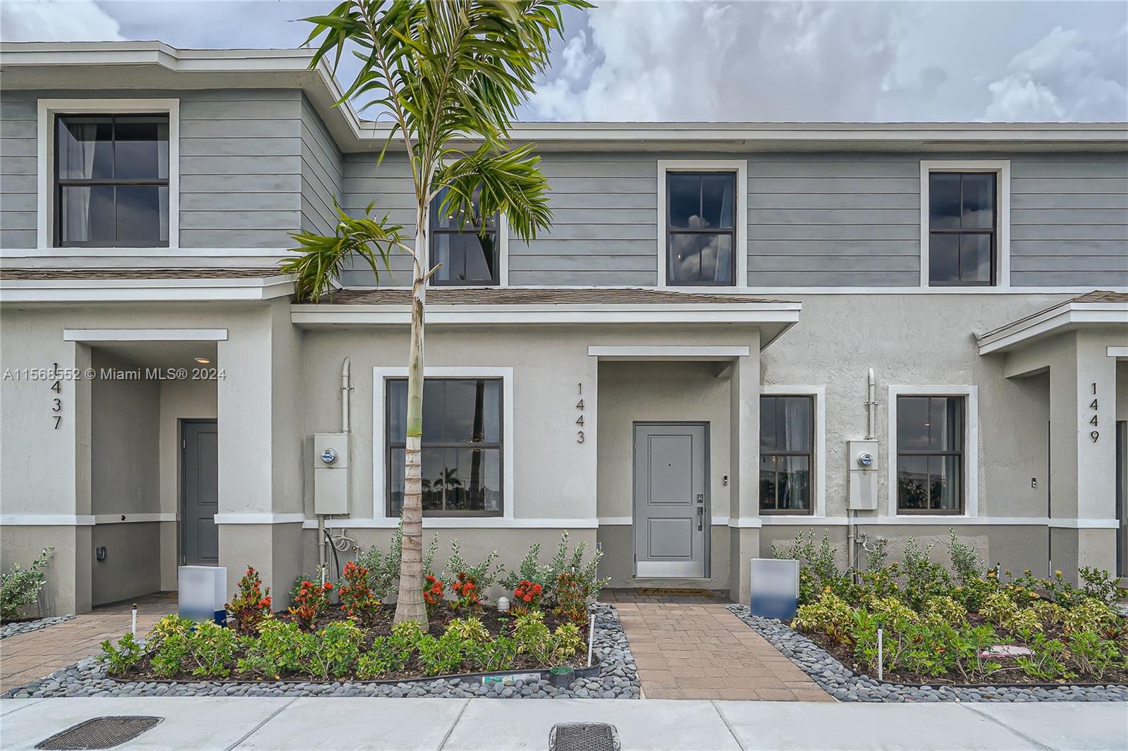 Gorgeous 4 bed, 3 bath new construction townhome. Connecting dining and family room. Includes a fenced-in backyard, walk-in closets, stainless steel appliances, and a laundry area. Community amenities include a cabana, pool, dog park, tot lot, walking area around the lake with fitness equipment, meditation area, and a yoga area. Close to Florida Keys Outlet Marketplace, Florida’s Turnpike, Local Farmer Markets, Tasty Restaurants, and the Beautiful Florida Keys! BRAND NEW HOME! CALL FOR A TOUR AND MOVE IN SPECIALS - Restrictions may apply* Pictures, photographs, features, colors and sizes are approximate for illustrations purposes only and will vary from
the homes as built. These are not of the actual home but are similar to the home being built.