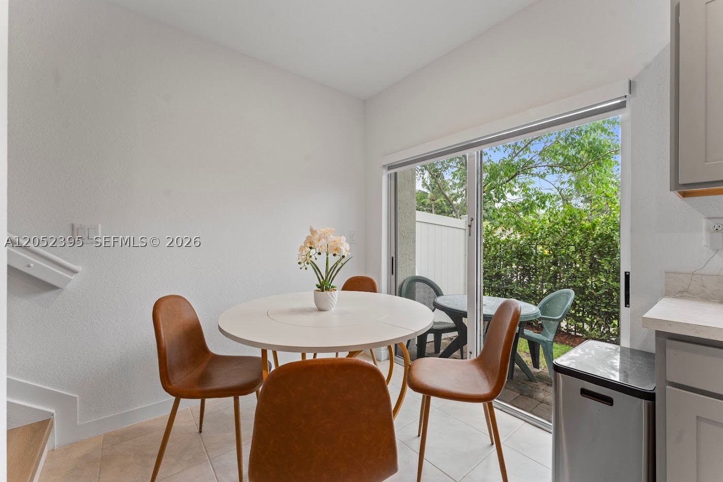 HIGHLAND OAKS - Residential