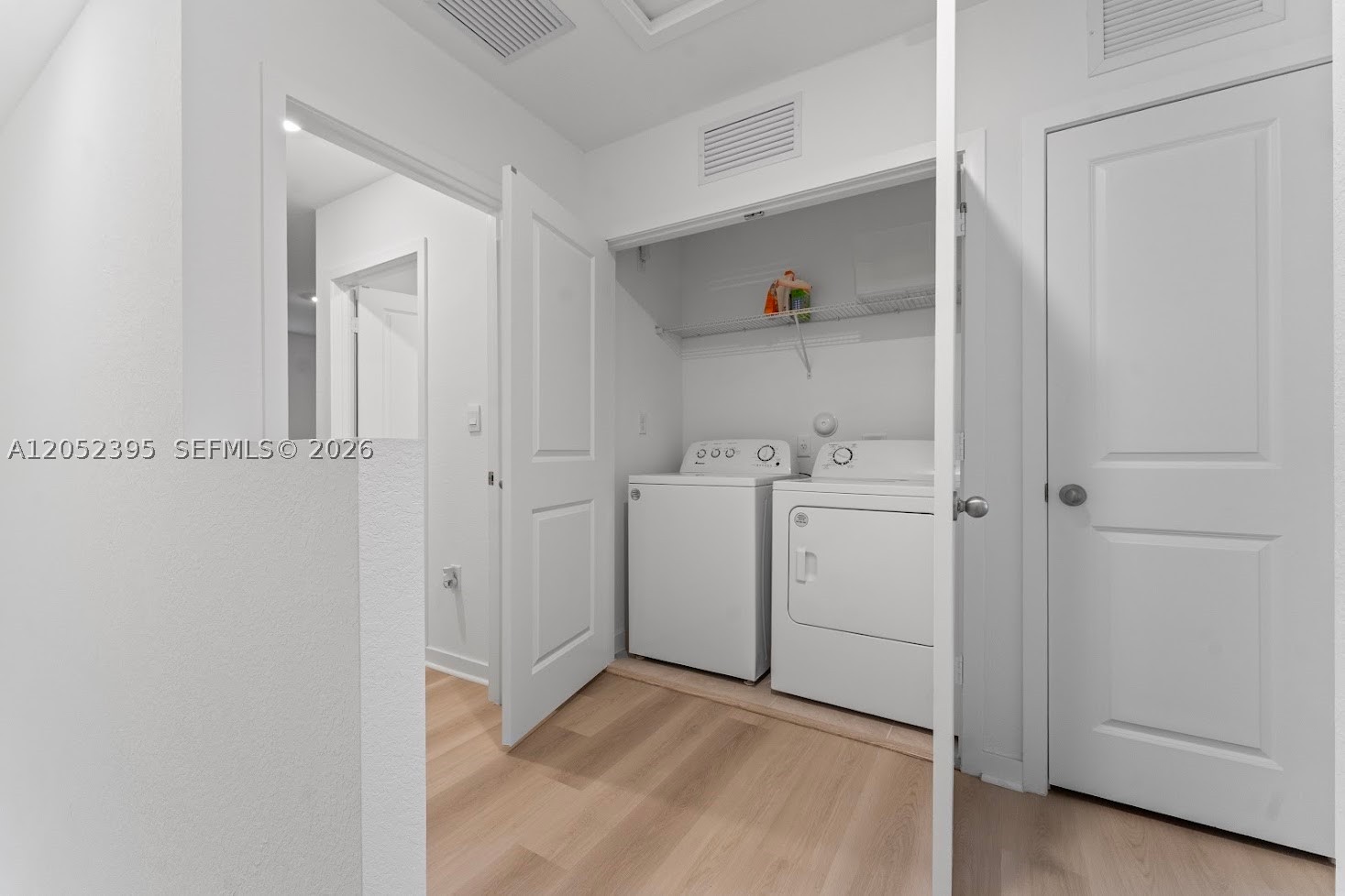 HIGHLAND OAKS - Residential