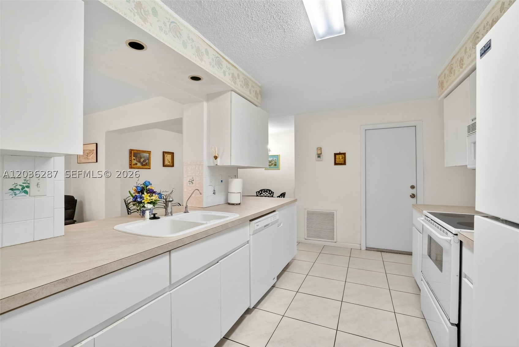 WESTWOOD COMMUNITY - Residential