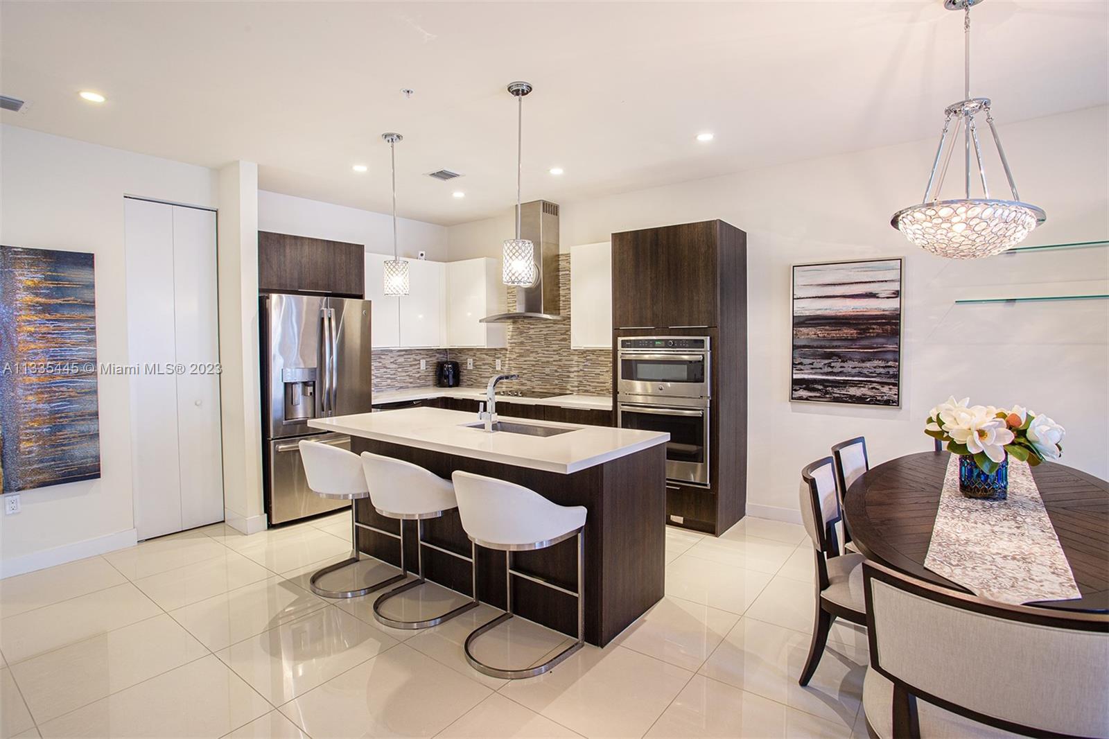 LANDMARK AT DORAL CONDO N - Residential