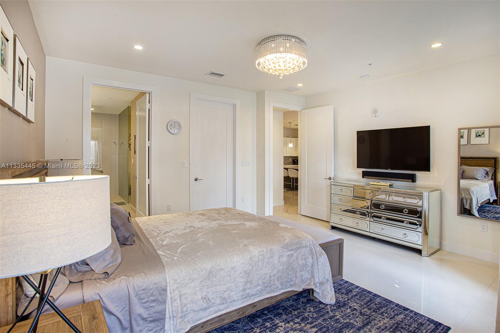 LANDMARK AT DORAL CONDO N - Residential