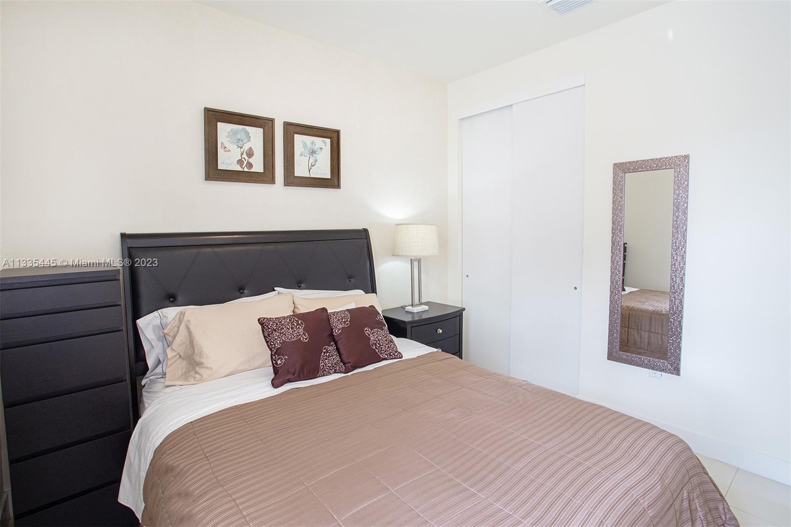 LANDMARK AT DORAL CONDO N - Residential