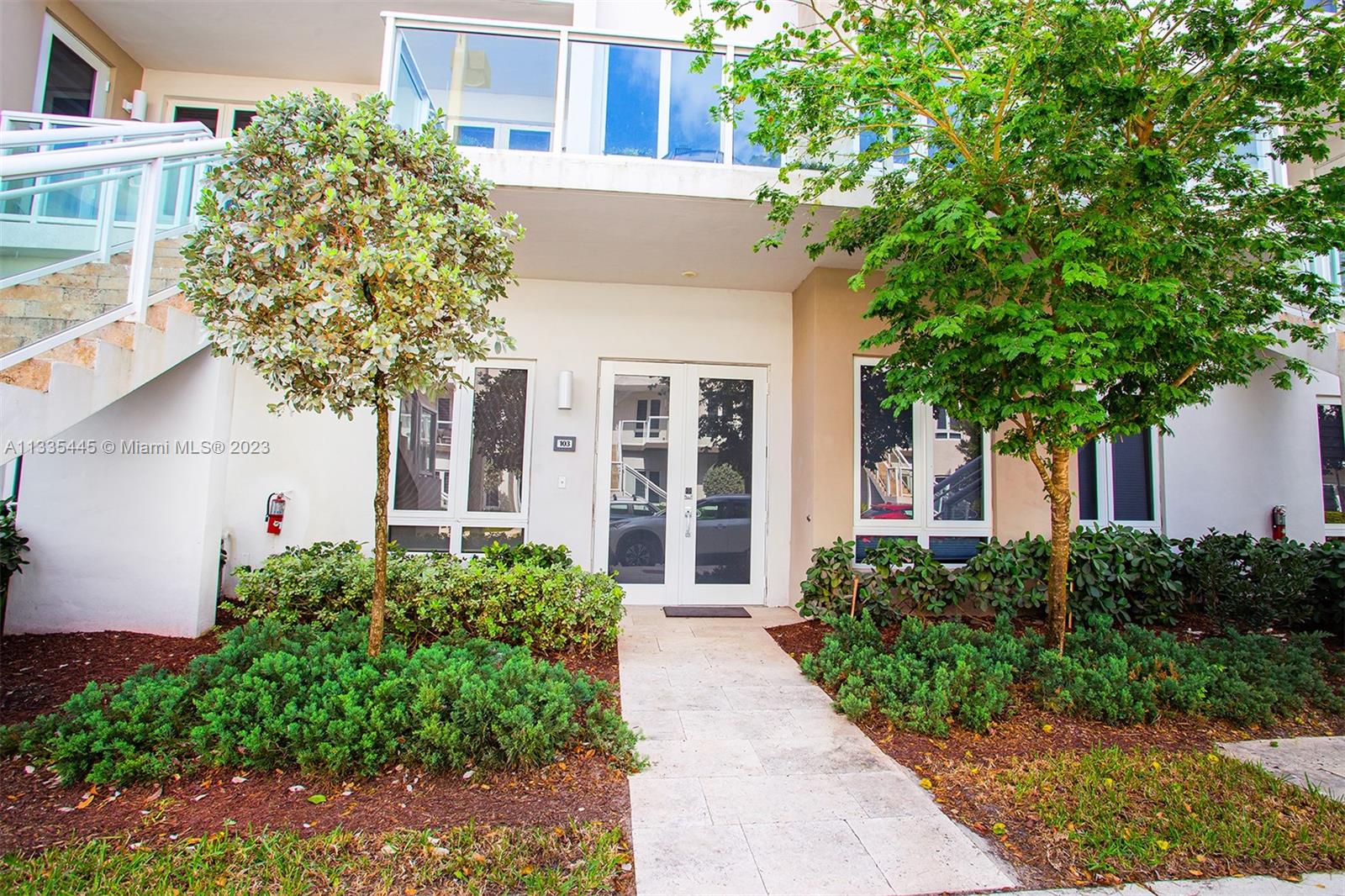 LANDMARK AT DORAL CONDO N - Residential