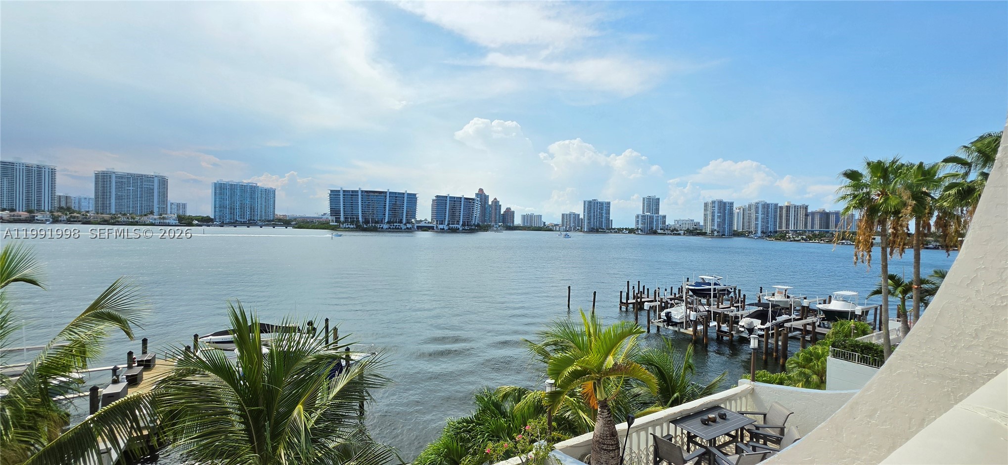EDEN ROC CONDO - Residential