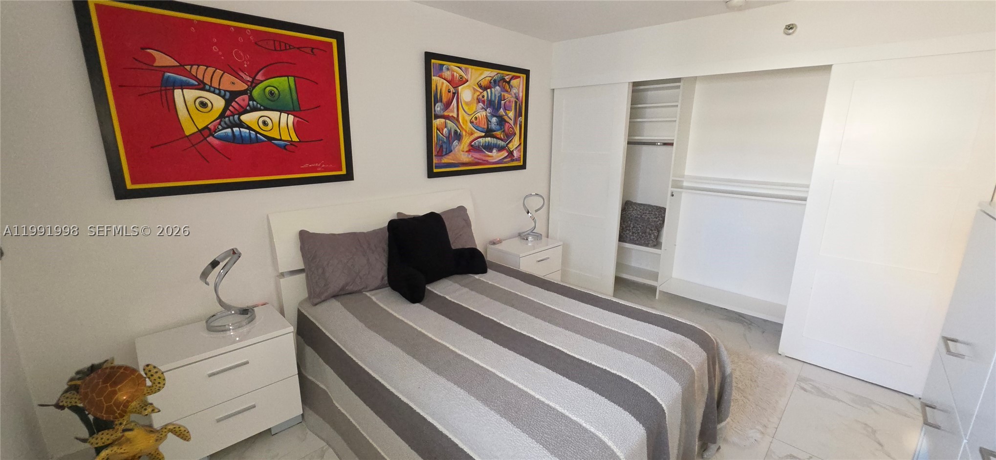 EDEN ROC CONDO - Residential