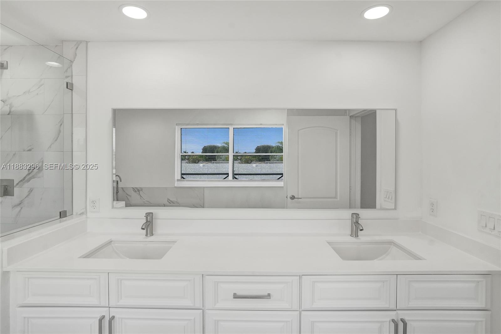 SUNRISE GOLF VILLAGE SECT - Residential