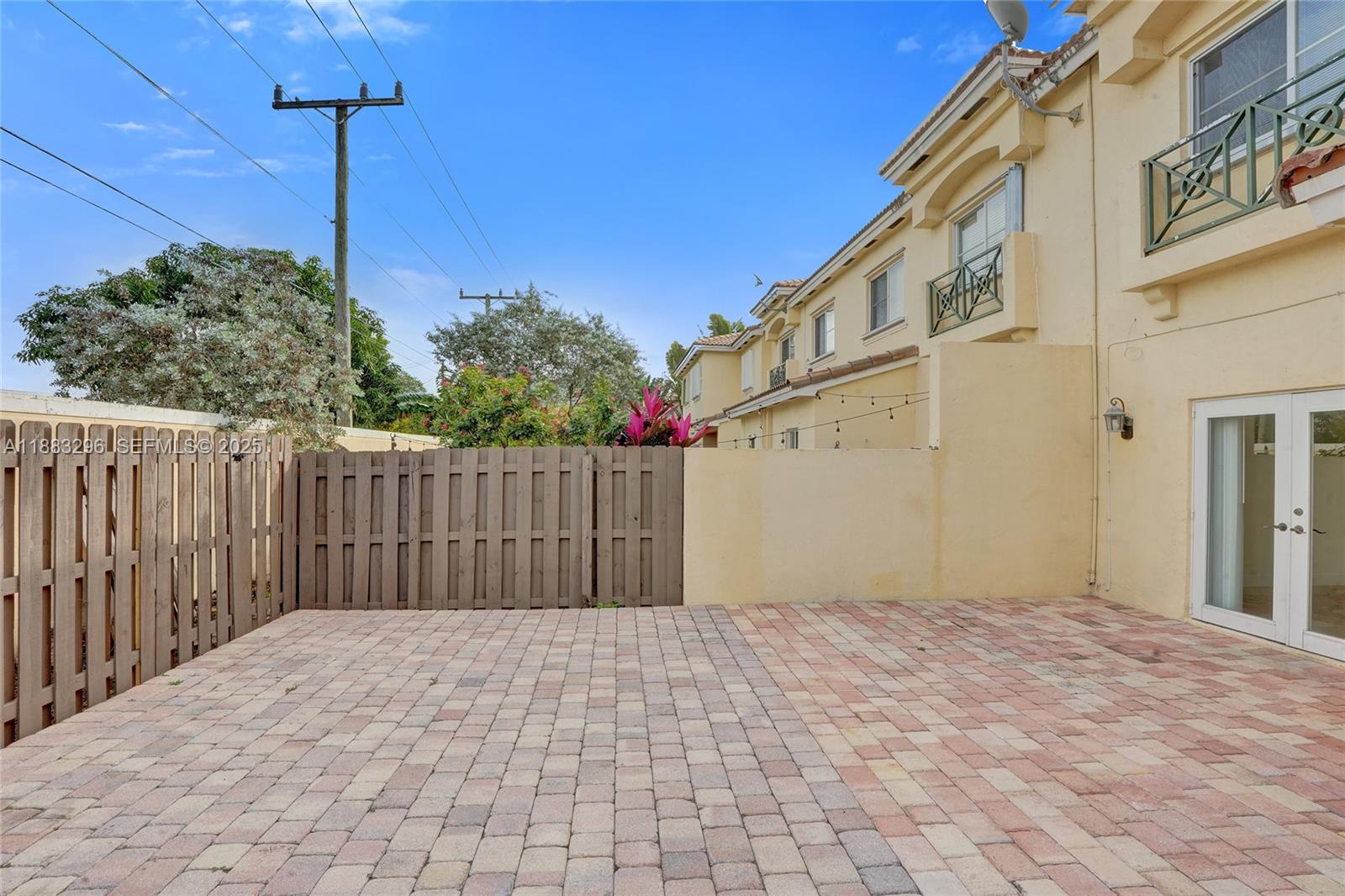 SUNRISE GOLF VILLAGE SECT - Residential